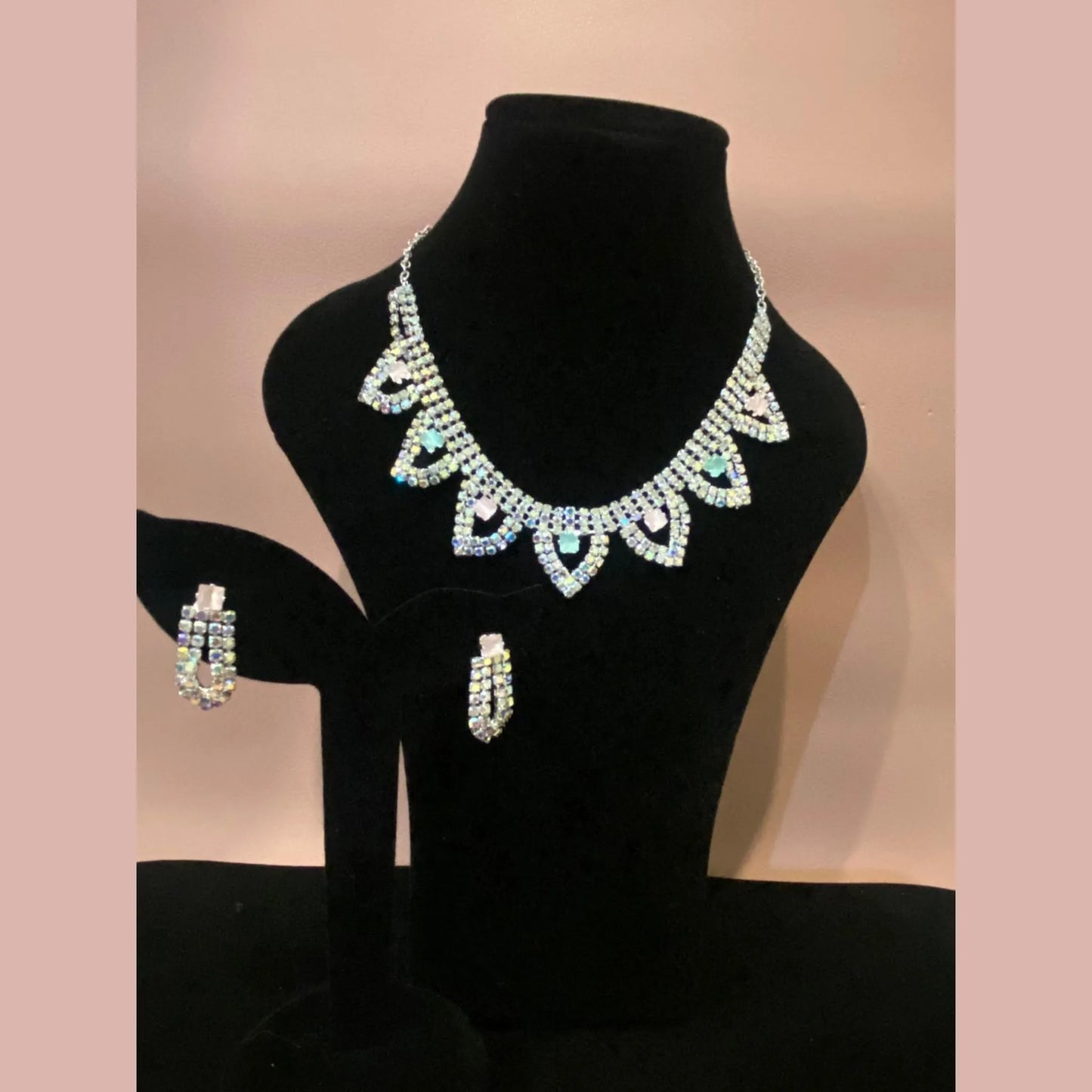 Pastel Sparkle Choker Set with Matching Earrings