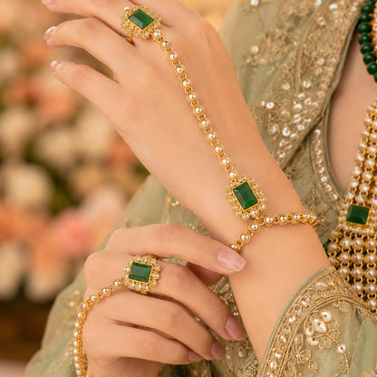 Royal Green Kundan Bridal Set with Layered Haar & Hand Harness – Complete Wedding Jewellery set