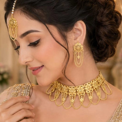 Traditional Gold-Tone Choker Set with Tikka