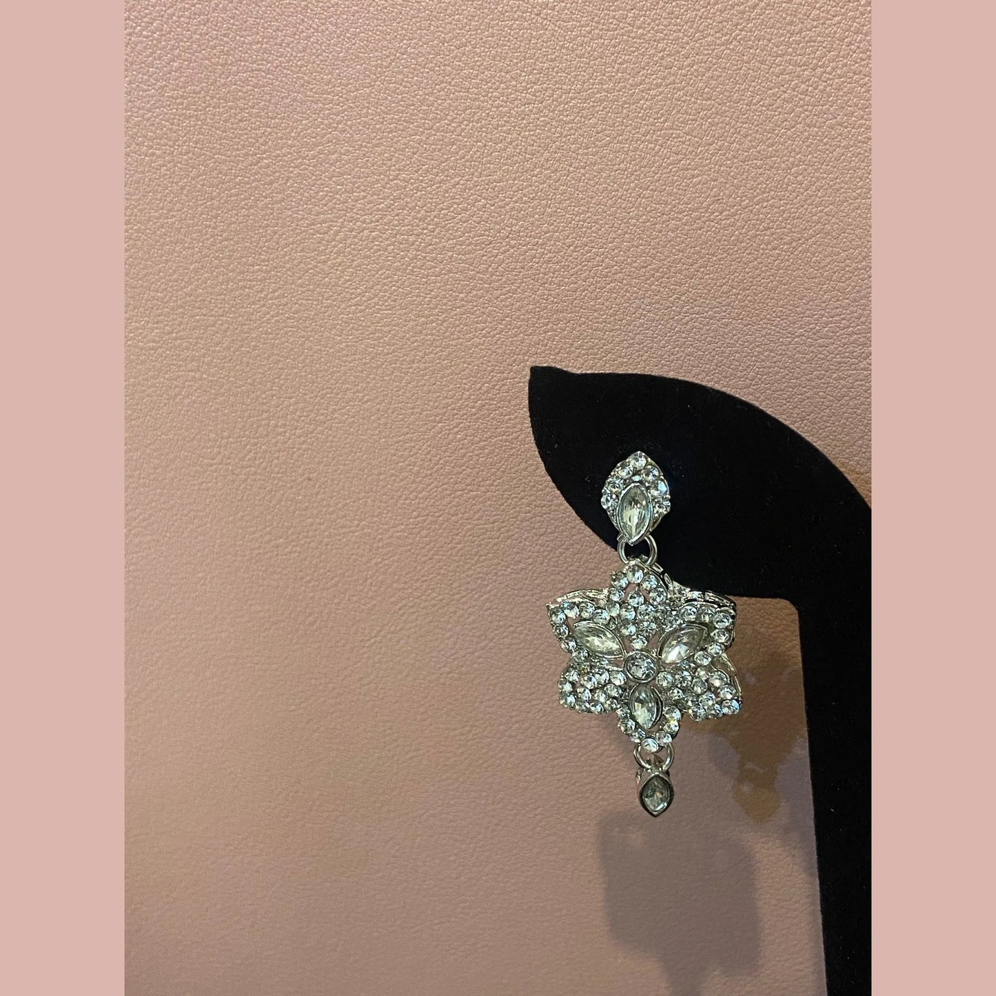 Heavy chain necklace with Star shaped earrings & maang tikka