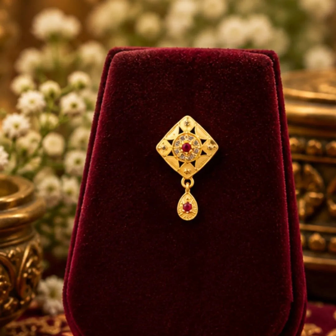 Gold Diamond-Shaped Pendant Chain & Earrings Set
