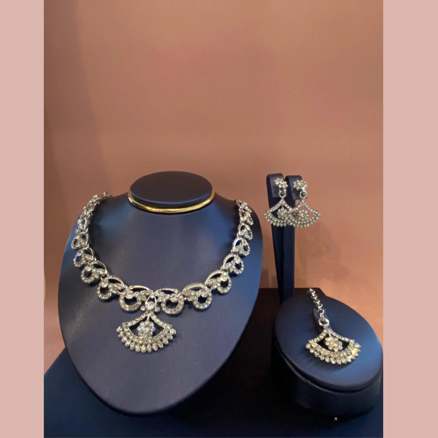 Stone Necklace Set with Earrings & Maang Tikka – Gold & Silver Options