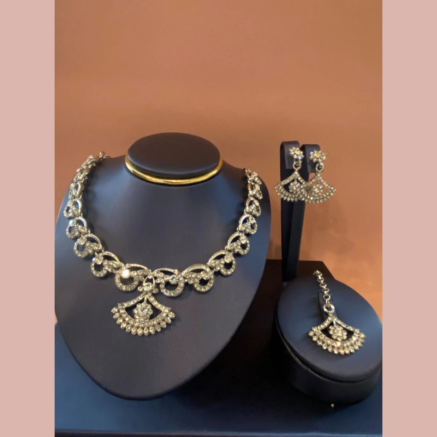 Stone Necklace Set with Earrings & Maang Tikka – Gold & Silver Options