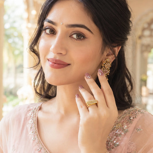 Golden Linear Stack Ring