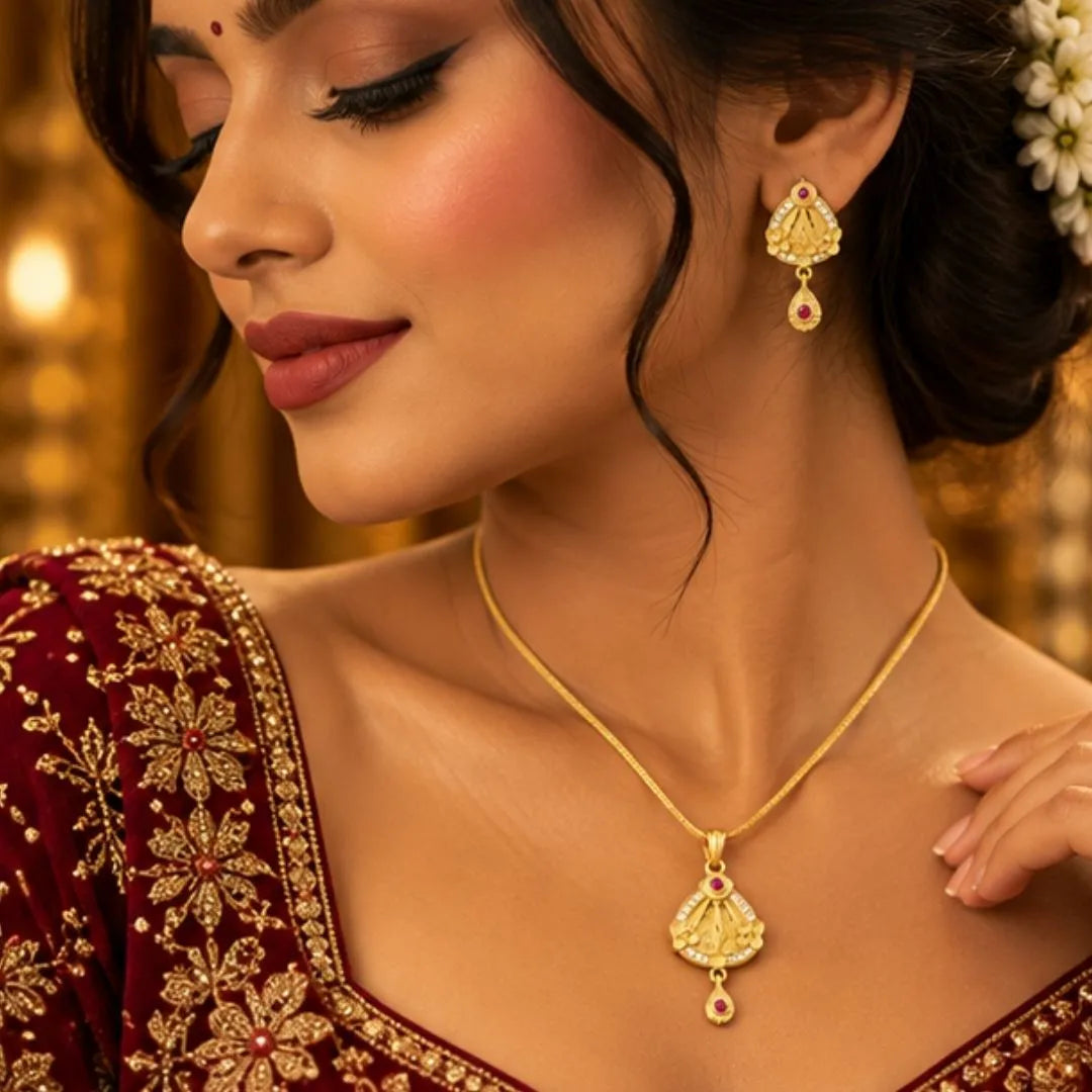 Gold Floral Teardrop Pendant Chain & Earrings Set