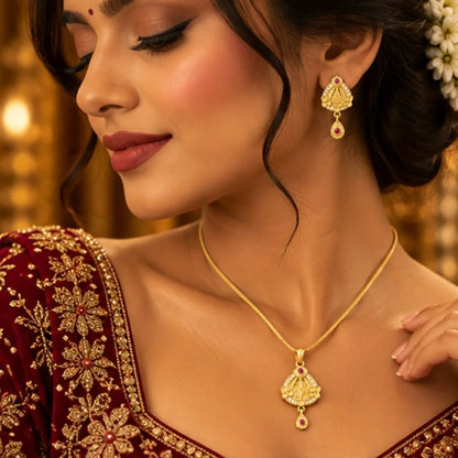 Gold Floral Teardrop Pendant Chain & Earrings Set