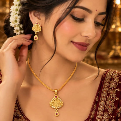Gold Floral Teardrop Pendant Chain & Earrings Set