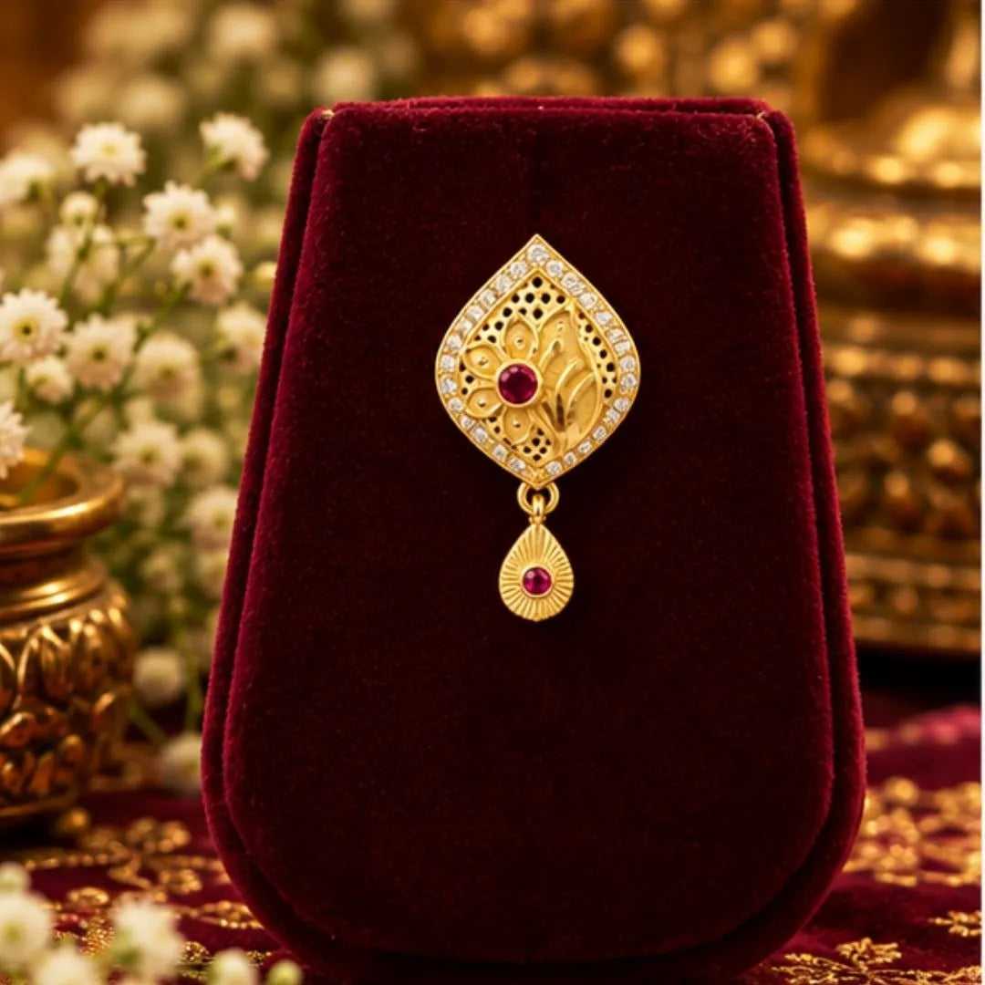 Gold Teardrop Floral Pendant Chain & Earrings Set