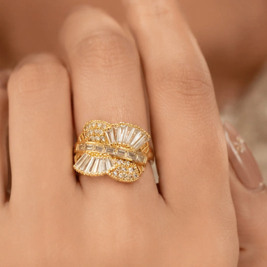 Golden Fan Tiered Statement Ring