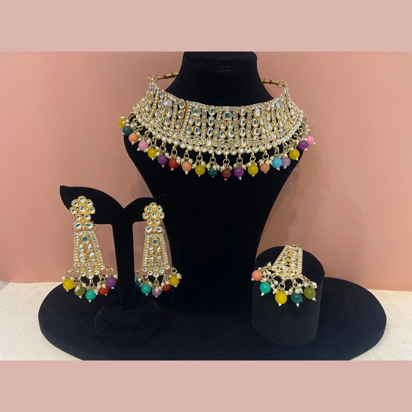 Multicolor Stone Choker Necklace Set with Earrings & Maang Tikka