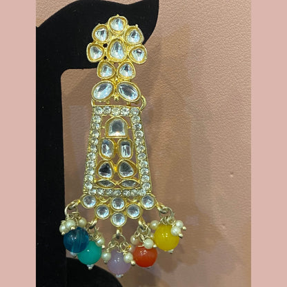 Multicolor Stone Choker Necklace Set with Earrings & Maang Tikka