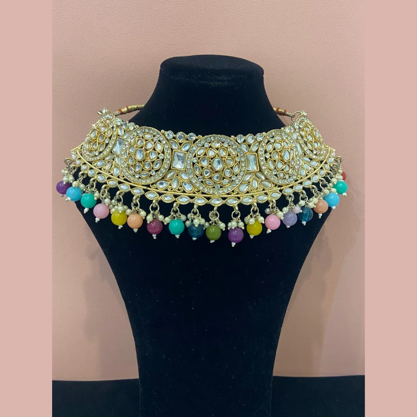 Multicolor stones necklace set