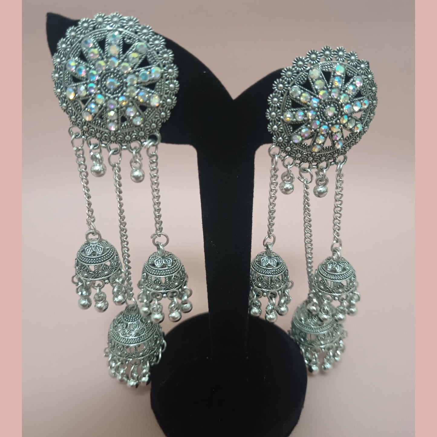 Gold / silver stones and pearls earrings