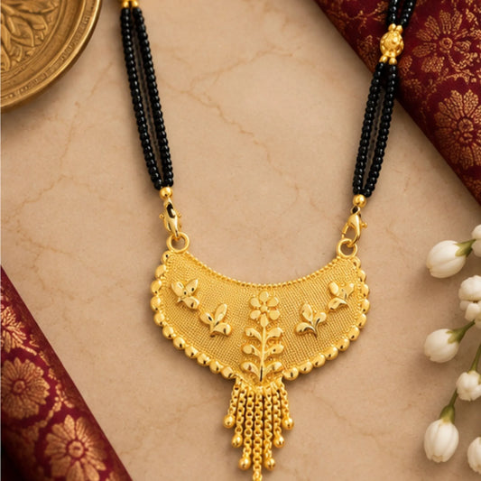 Traditional Gold Mangalsutra with Floral Fan-Shaped Pendant & Black Beaded Chain