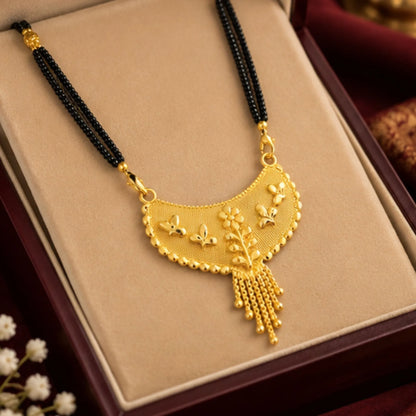 Traditional Gold Mangalsutra with Floral Fan-Shaped Pendant & Black Beaded Chain