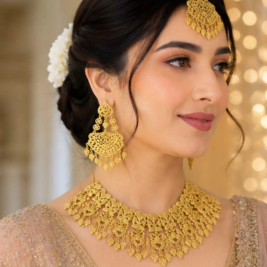 Royal Gold Filigree Statement Set with Grand Earrings