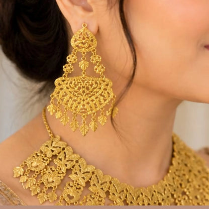 Royal Gold Filigree Statement Set with Grand Earrings