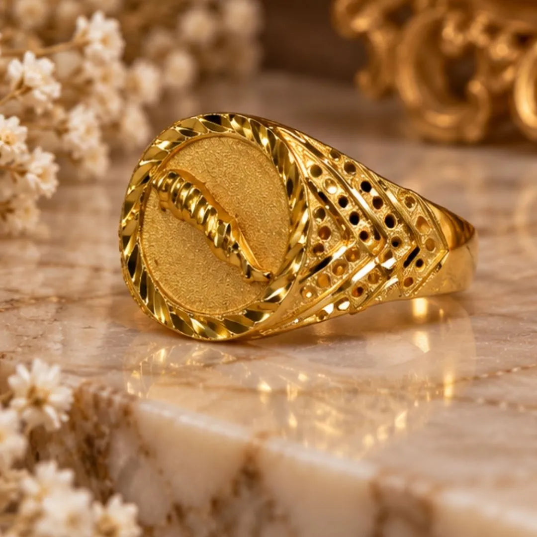 Men’s Gold-Tone Oval Statement Ring with Textured Detailing