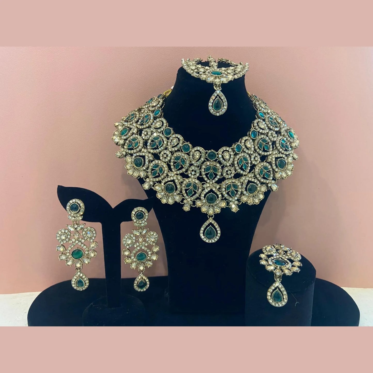 Green emeralds bridal set