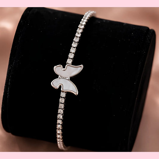 Kids' Silver Butterfly Jewellery Gift Set – Butterfly Bangle, Crystal Leaf Necklace & Adjustable Bracelet