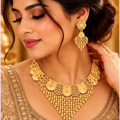 Gold-Tone Filigree Traditional Necklace Set