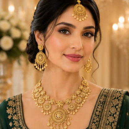 Golden Royal Sunburst Filigree Necklace Set