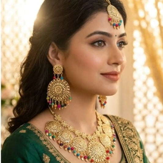 Golden Scalloped Filigree Statement Set
