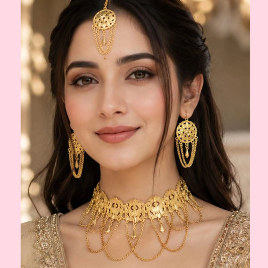 Traditional Gold-Tone Choker Necklace Set