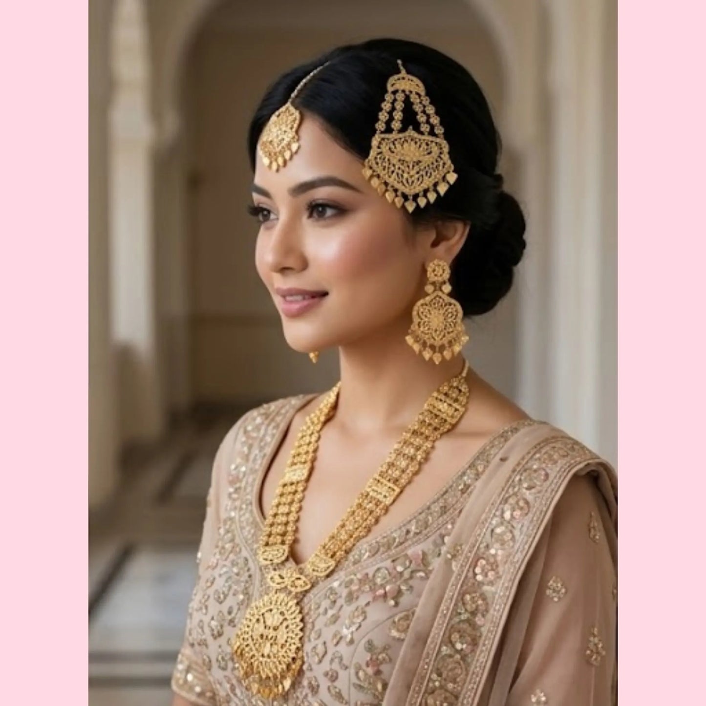 Traditional Gold Tone Tikka Passa Jewellery Set